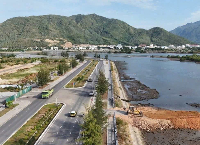 Tiến độ thi công Charmora City